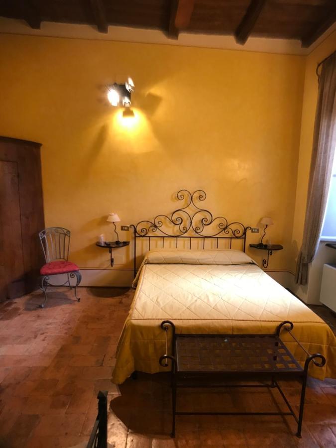 Camere Della Vecchia Posta Trevi Exterior foto