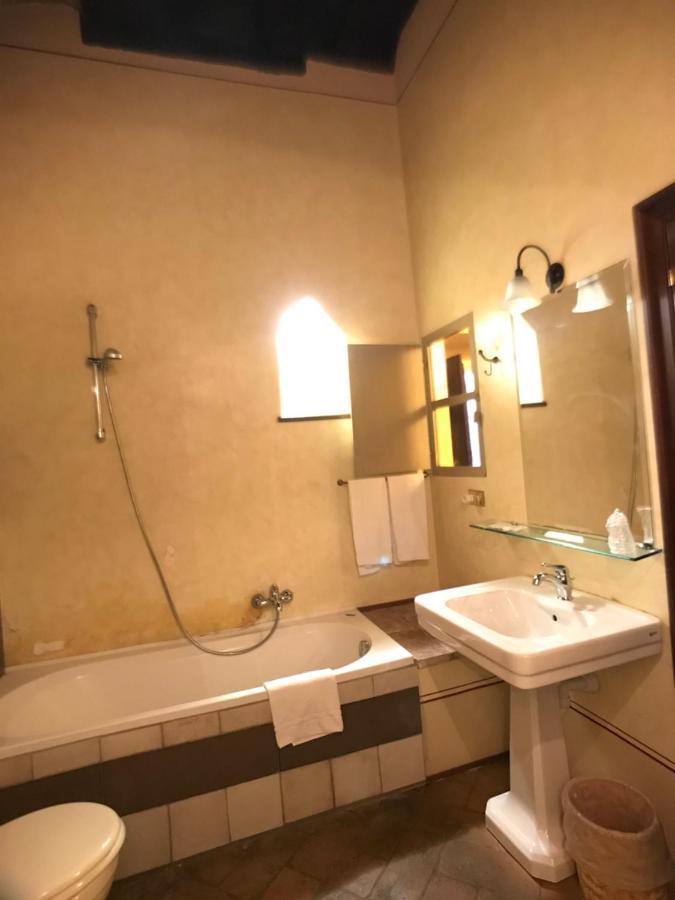 Camere Della Vecchia Posta Trevi Exterior foto