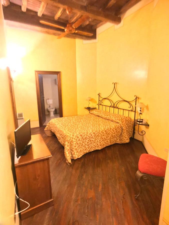 Camere Della Vecchia Posta Trevi Exterior foto