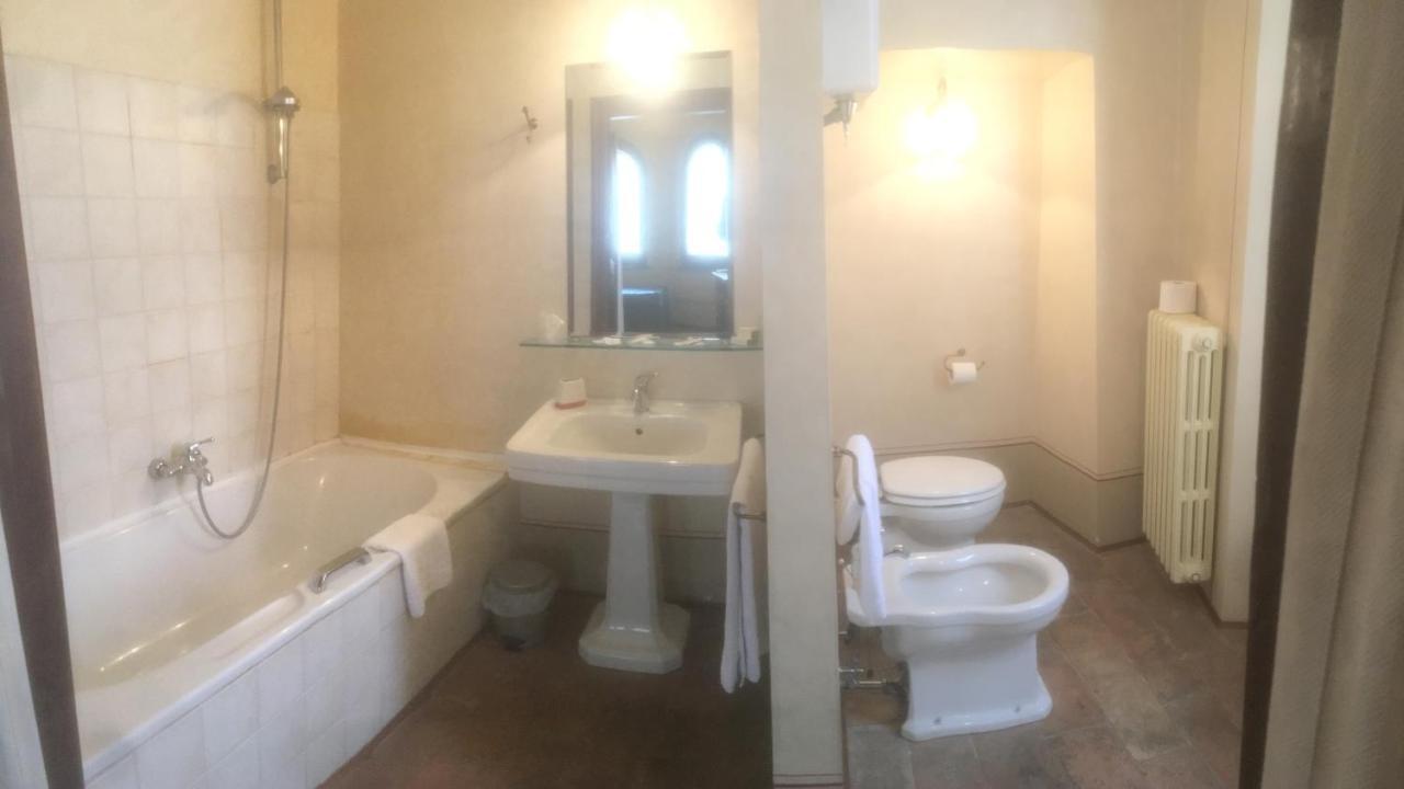 Camere Della Vecchia Posta Trevi Exterior foto