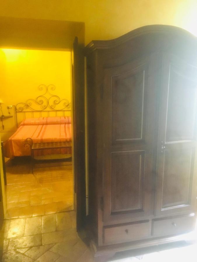 Camere Della Vecchia Posta Trevi Exterior foto