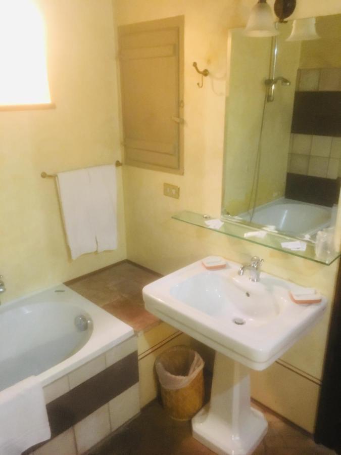 Camere Della Vecchia Posta Trevi Exterior foto