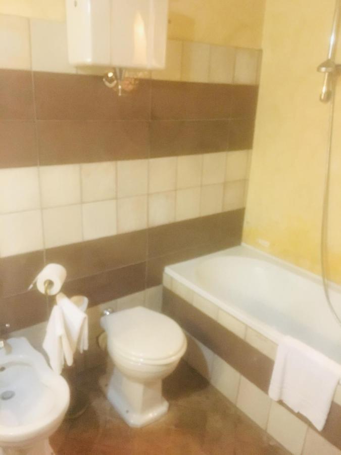 Camere Della Vecchia Posta Trevi Exterior foto